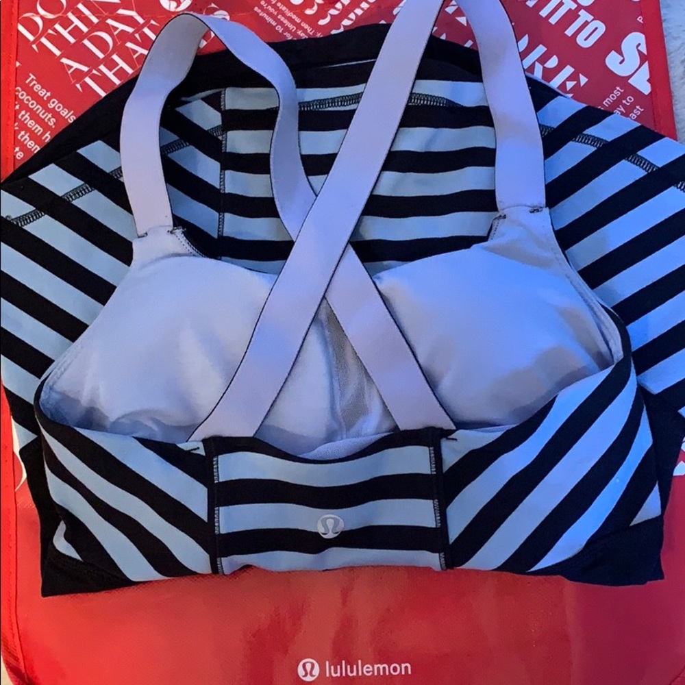 🍋Lululemon WorkItOut Tank-Sea Stripe Polar Haze💙